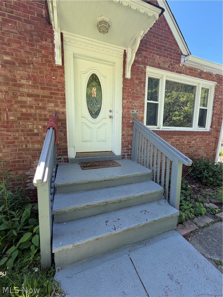 608 E. 120th Street, Cleveland, OH - Photo 2
