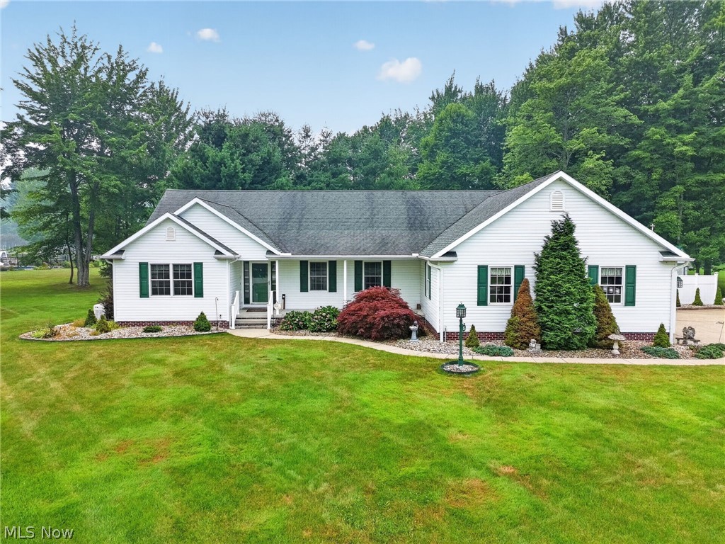 2940 Corries Way, Conneaut, OH