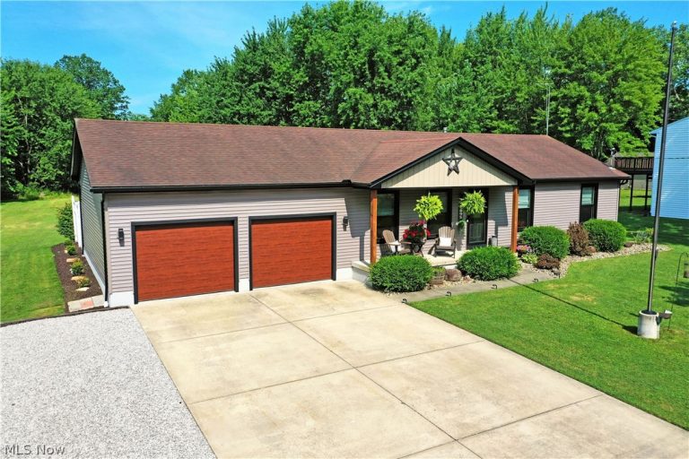 4895 Woodrow Avenue, Warren, OH - Photo 2