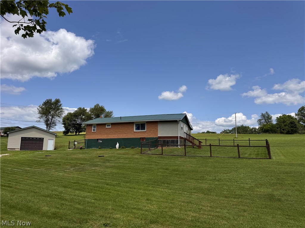 7054 Scio Road, Carrollton, OH