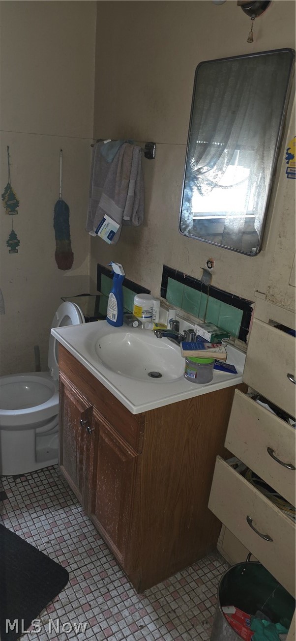 869 Sunshine Avenue, Youngstown, OH - Photo 3