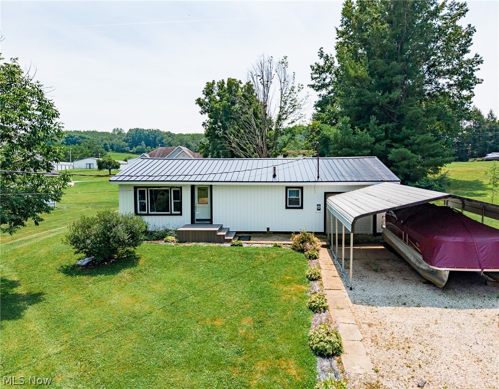 6102 Vale View Drive, Sherrodsville, OH
