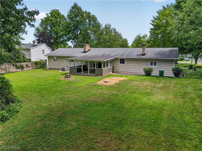 8136 Timberlane Drive, Concord Twp, OH - Photo 8