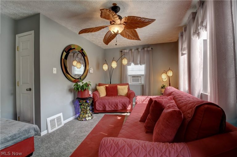 888 Frederick Boulevard, Akron, OH - Photo 4