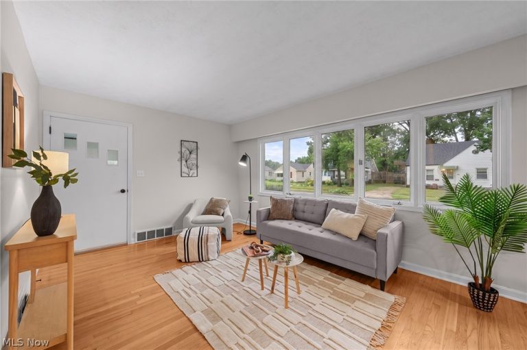 2330 21 Street, Cuyahoga Falls, OH - Photo 5