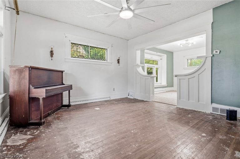 105 Harrison Street, Alliance, OH - Photo 4