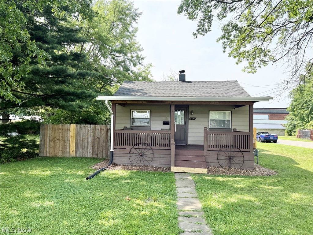 1351 Mazda Street, Warren, OH