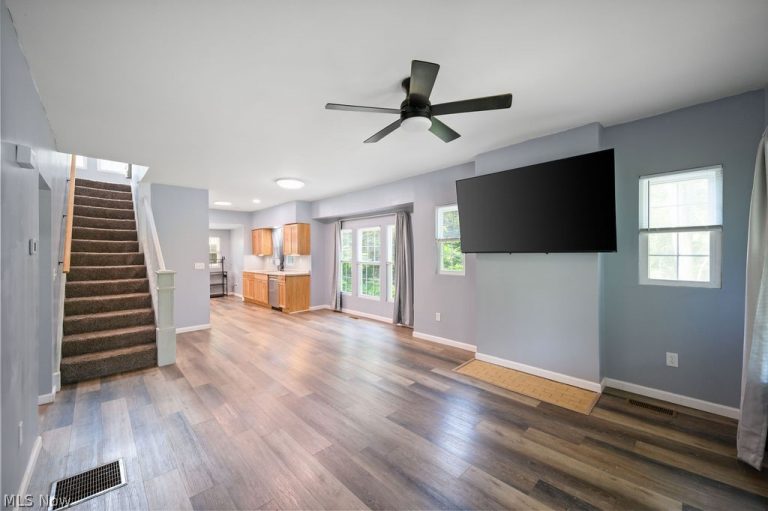 1304 Division Street, Parkersburg, WV - Photo 5