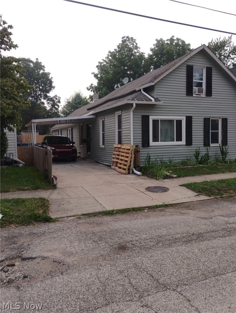 4318 72nd Street, Cleveland, OH - Photo 2