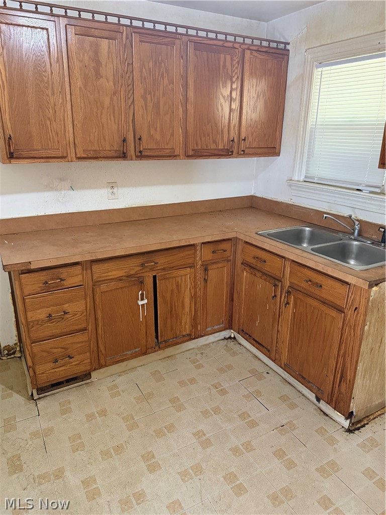 889 139th Street, Cleveland, OH - Photo 5