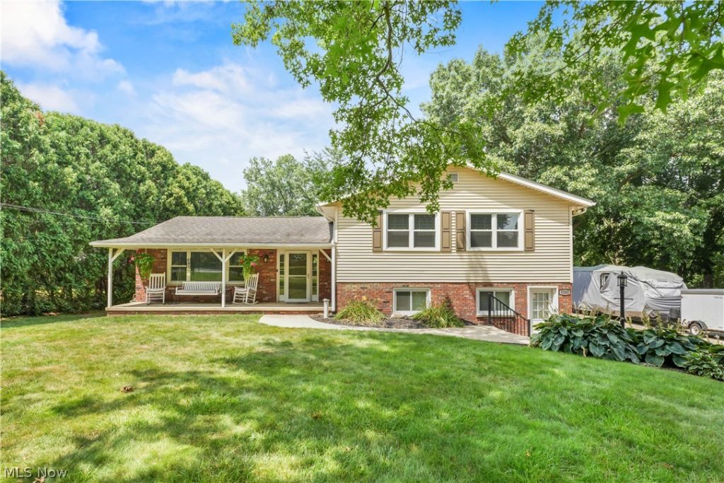 5060 Coleman Drive, Akron, OH