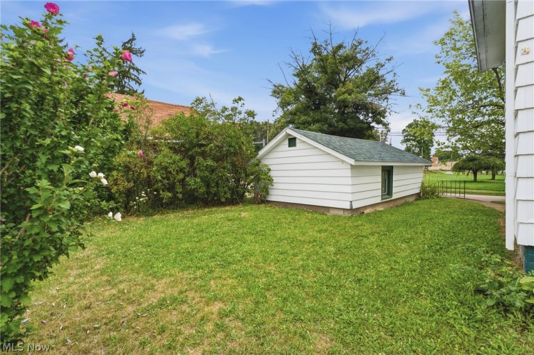 2155 2nd Street, Canton, OH - Photo 4
