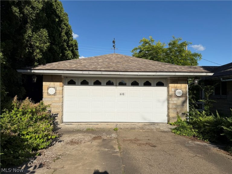 610 Broadview Circle, East Liverpool, OH - Photo 4