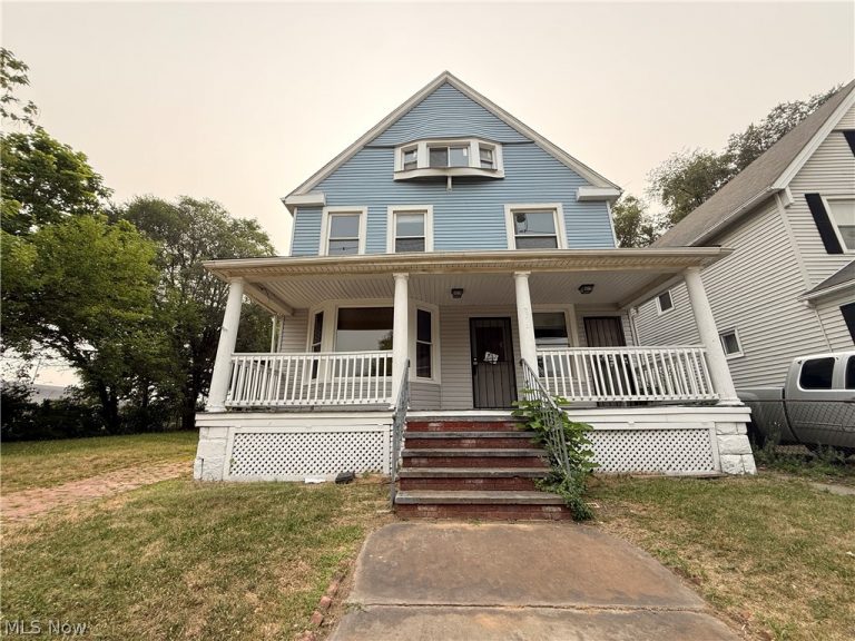 2278 70th Street, Cleveland, OH - Photo 2