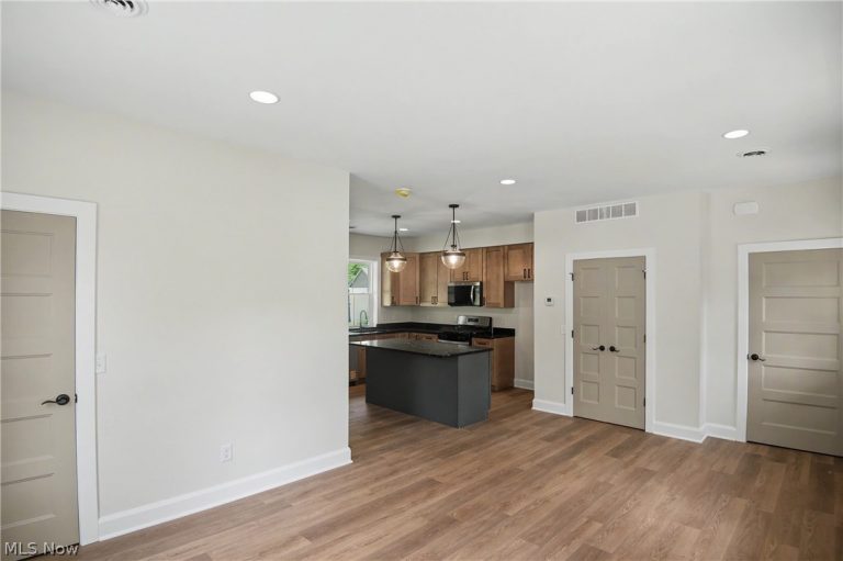 308 Pritchard Avenue, Lisbon, OH - Photo 6