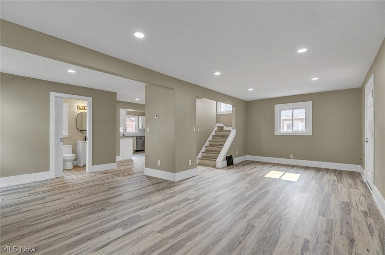 1904 34th Street, Lorain, OH - Photo 5