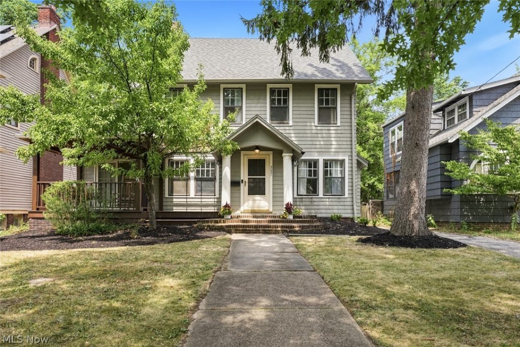 3021 Berkshire Road, Cleveland Heights, OH