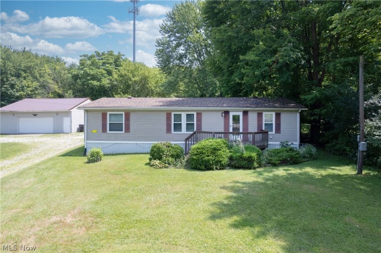 1125 Johnson Road, Sebring, OH, 44672