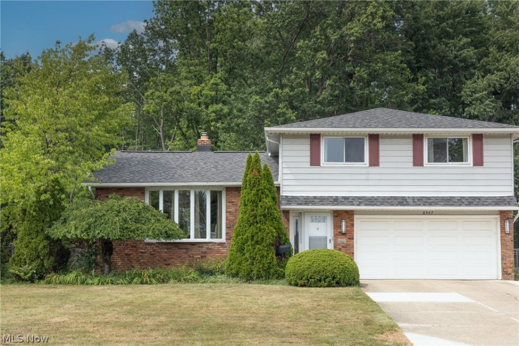 6547 Vallevista Drive, Mayfield Heights, OH