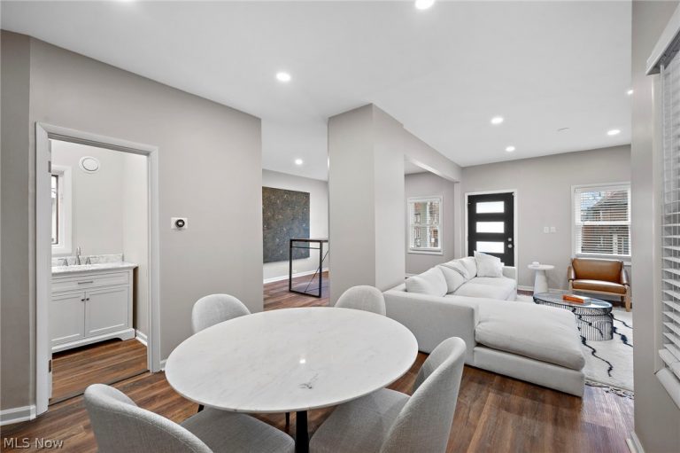 2109 Murray Hill Road #1, Cleveland, OH - Photo 3