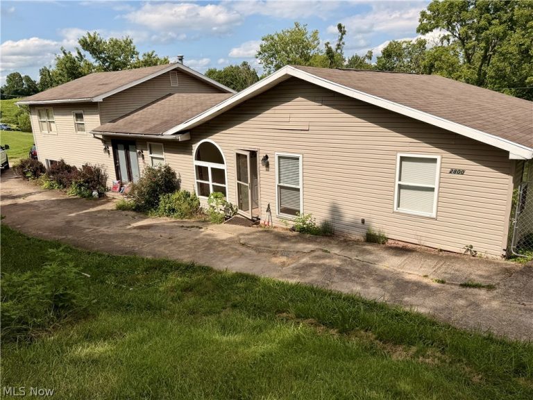 2800 Bender Road, Marietta, OH, 45750