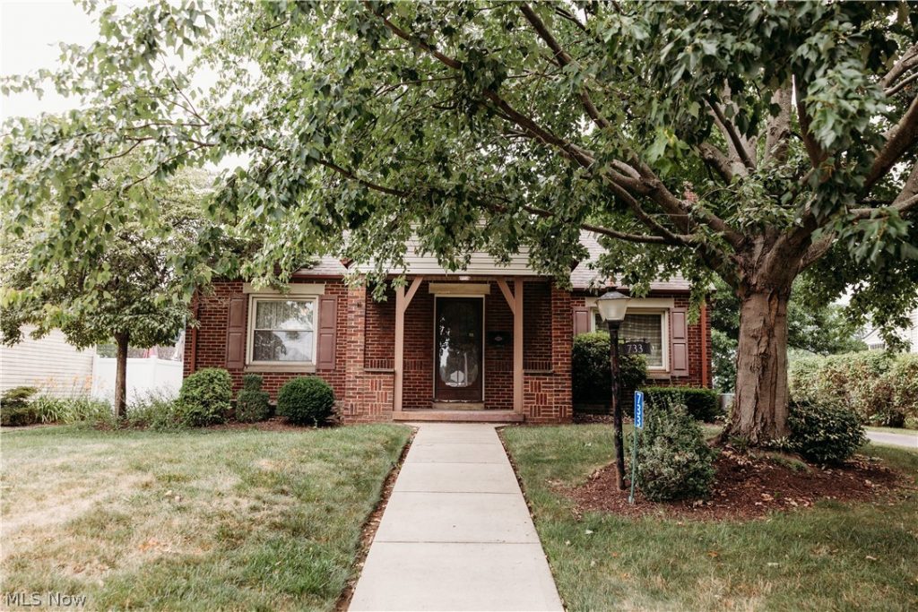 733 Miles Avenue, Canton, OH