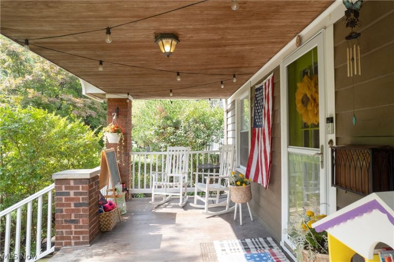 2222 Westminster Road, Cleveland Heights, OH - Photo 4