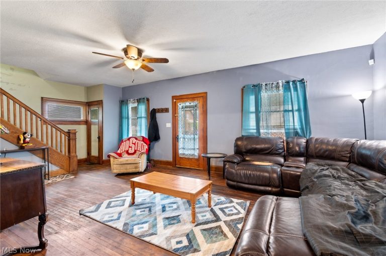 304 Lisbon Street, Waynesburg, OH - Photo 5