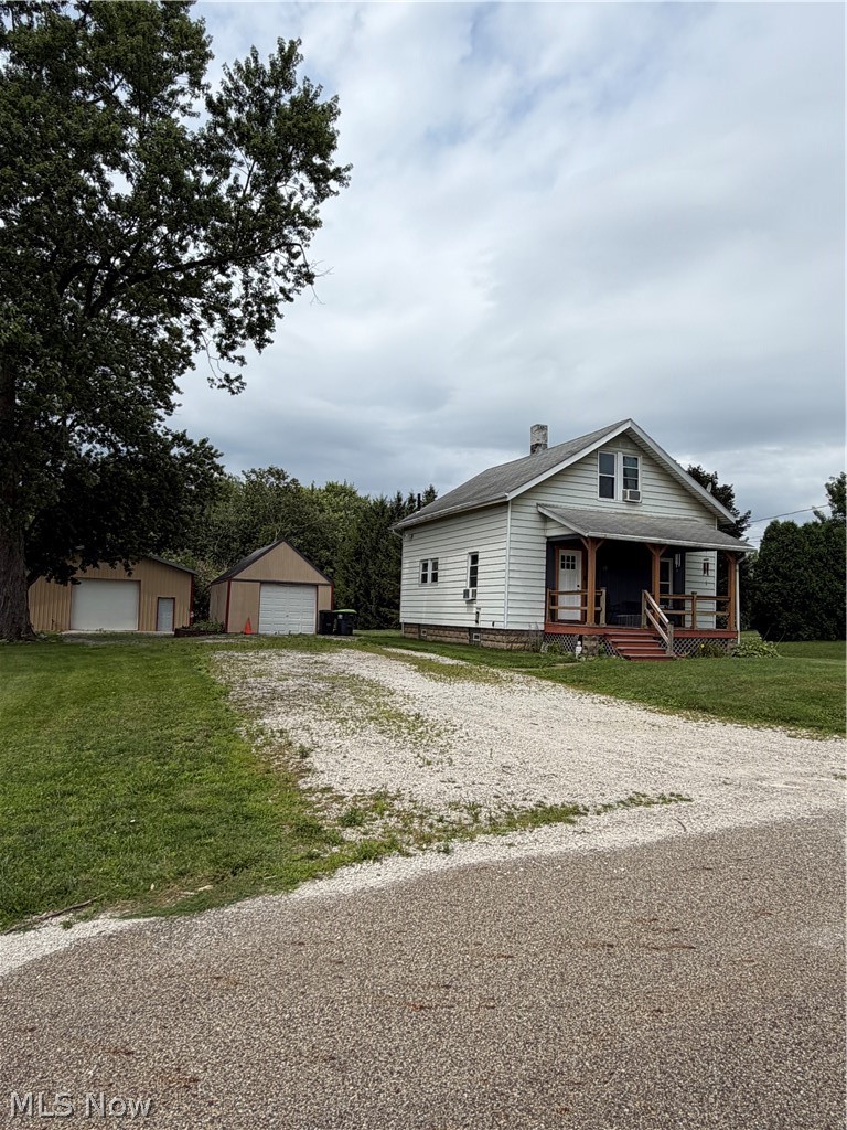 3857 Violand Street, Louisville, OH, 44641
