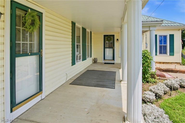 32 1st Street, Frazeysburg, OH - Photo 5