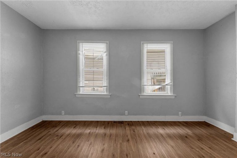 3221 Trowbridge Avenue, Cleveland, OH - Photo 4
