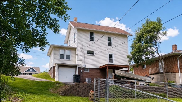 616 Buena Vista Boulevard, Steubenville, OH - Photo 3