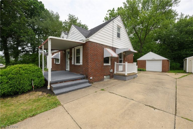 1320 19th Street, Canton, OH - Photo 2