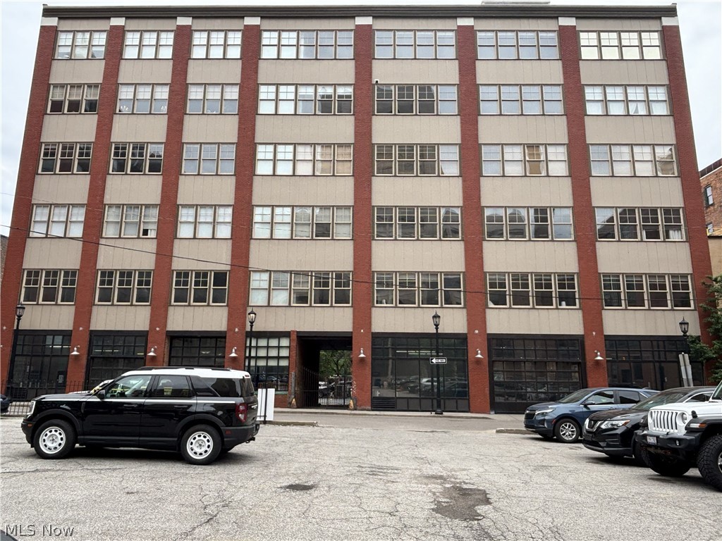 1260 4th Street, Cleveland, OH