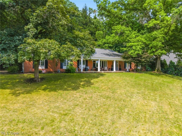 3189 Dunbarton Avenue, Canton, OH - Photo 2