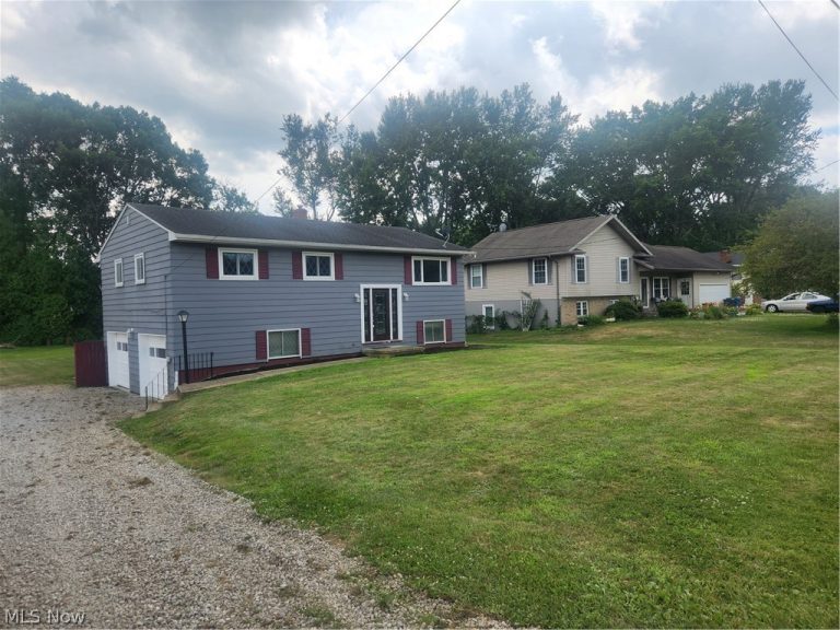 1168 Everbright Drive, Uniontown, OH, 44685