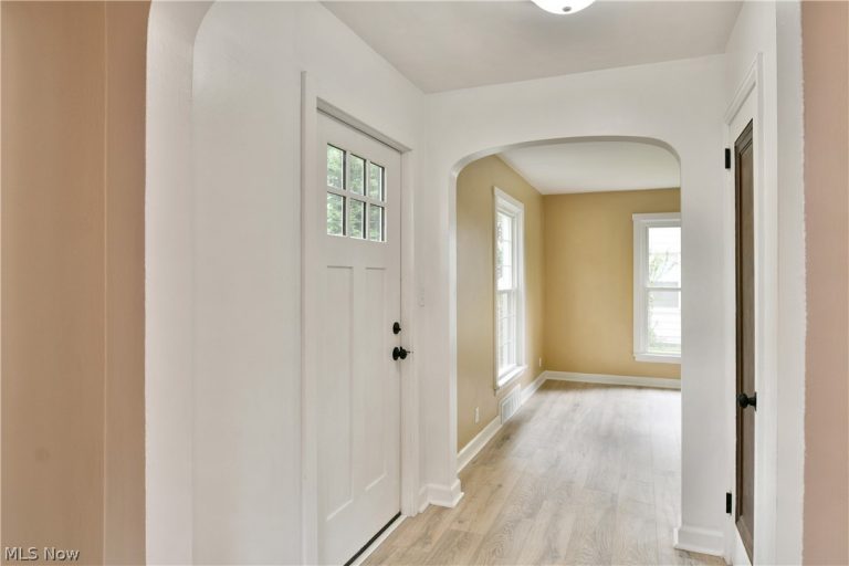 471 Main Street, Poland, OH - Photo 5