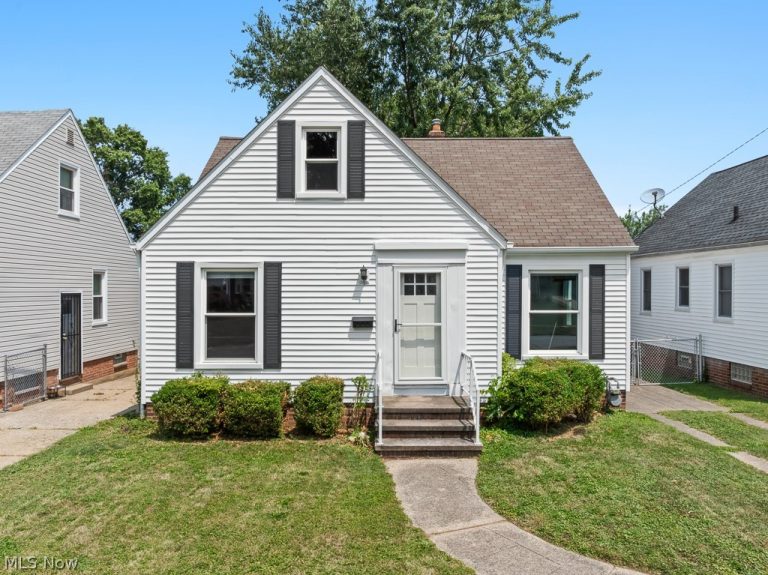 5702 Theota Avenue, Parma, OH, 44129