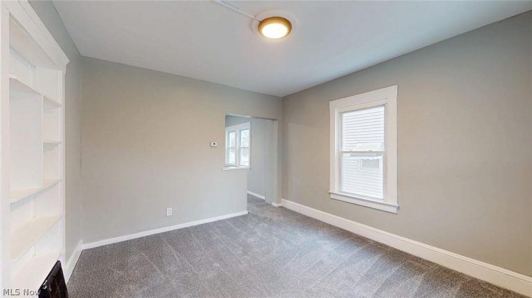 4357 52nd Street, Cleveland, OH - Photo 6