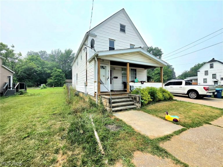 2514 Reid Avenue, Lorain, OH - Photo 3