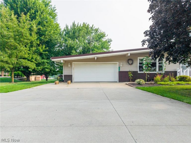 14104 Nussbaum Road, Dalton, OH - Photo 3