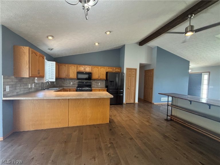 5788 Breezeway Drive, North Ridgeville, OH - Photo 4