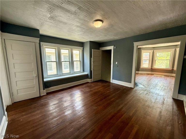 10817 Orville Avenue #2, Cleveland, OH - Photo 5