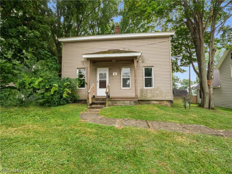 3010 Wadsworth Road, Norton, OH, 44203