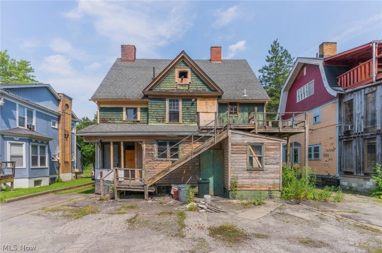 1332 Elm Street, Youngstown, OH - Photo 6