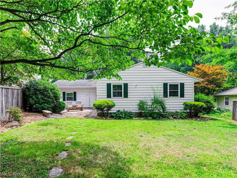 683 Taylor Avenue, Cuyahoga Falls, OH - Photo 3