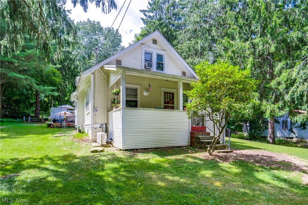 6082 Myers Road, Clinton, OH