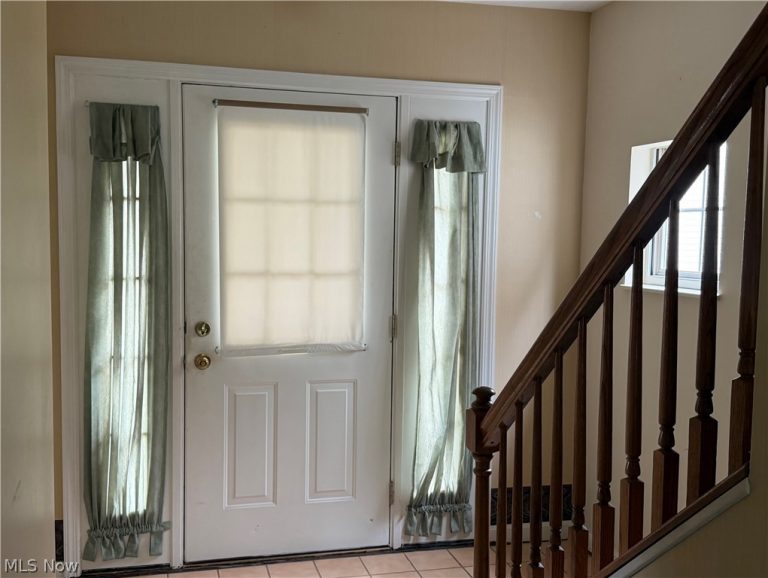 8531 Ravenswood Lane, Macedonia, OH - Photo 3