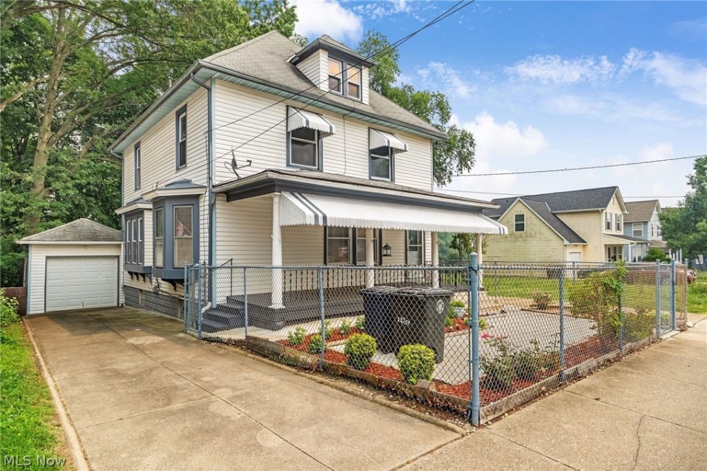 247 Rhodes Avenue, Akron, OH