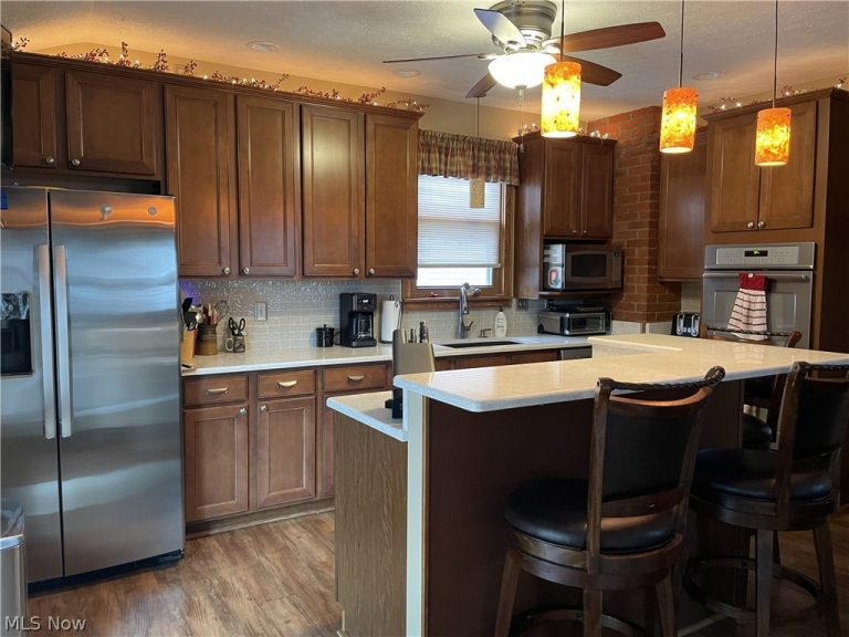 809 10th Street, Cambridge, OH - Photo 6
